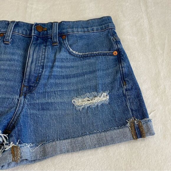 MADEWELL HIGH RISE DENIM SHORTS DISTRESSED - Picture 3 of 8